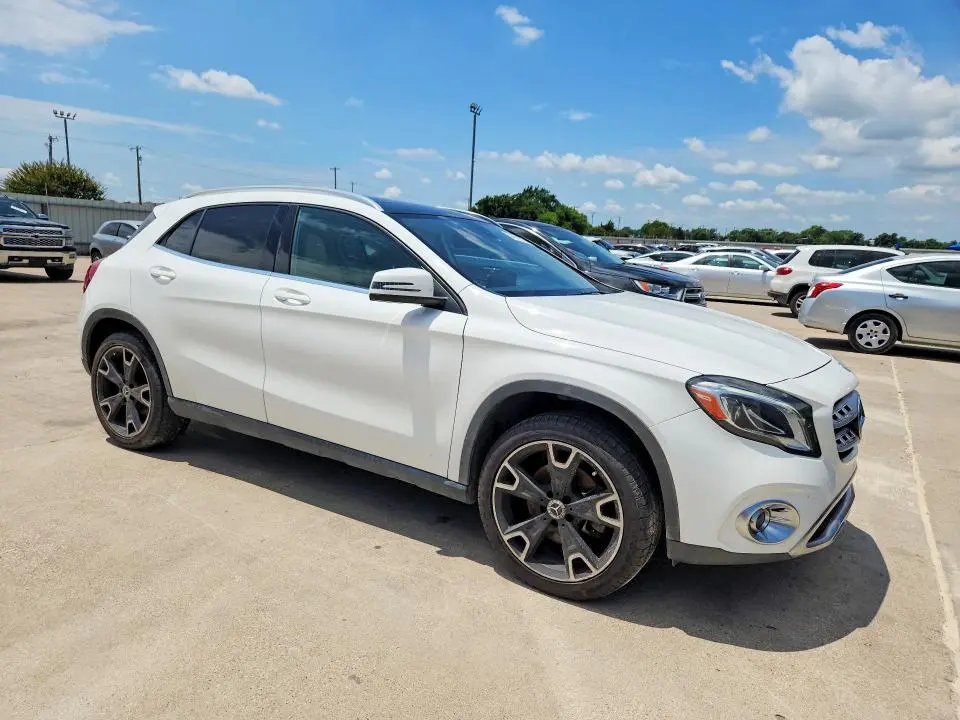 2019 MERCEDES-BENZ GLA 250 4MATIC  