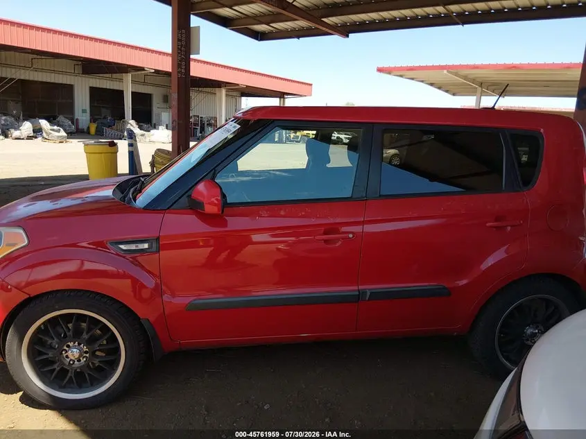 2013 KIA SOUL  