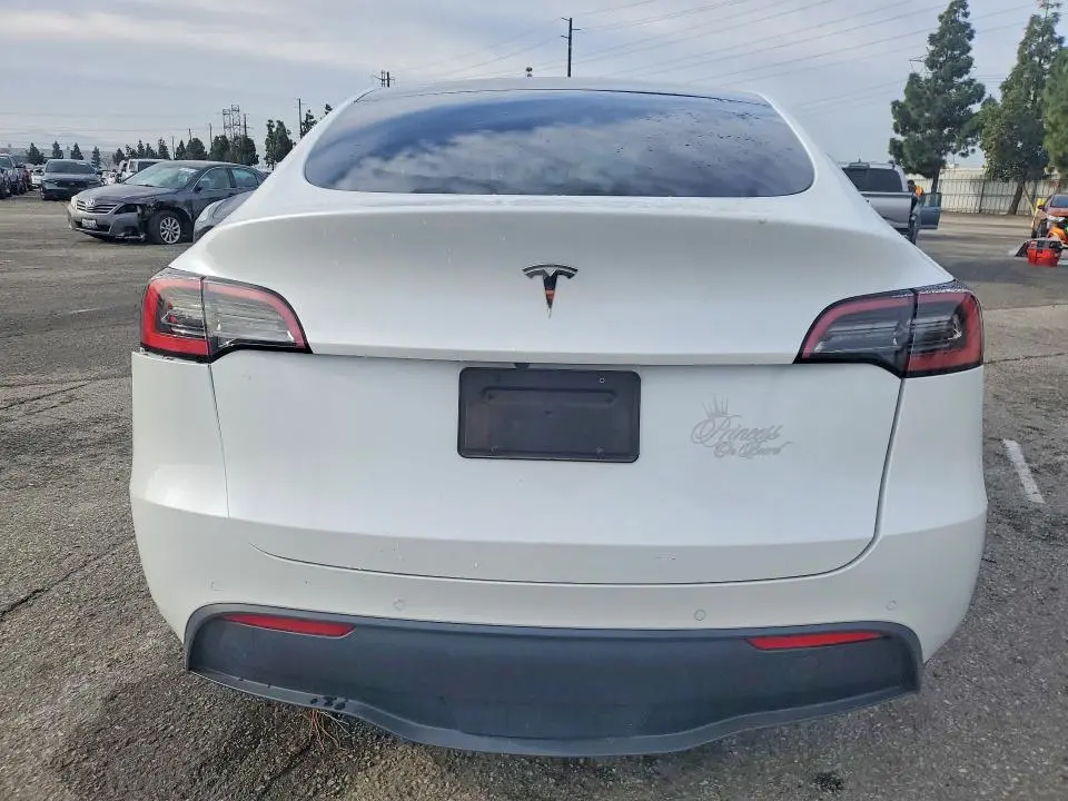 2022 TESLA MODEL Y   
