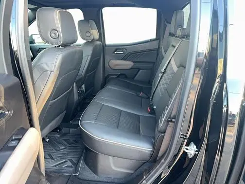 2024 GMC CANYON DENALI  