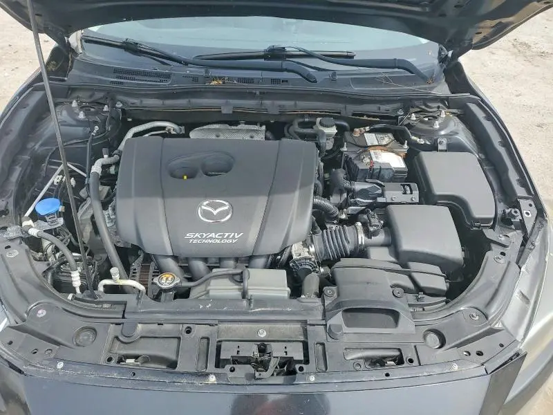 2017 MAZDA 3 TOURING  