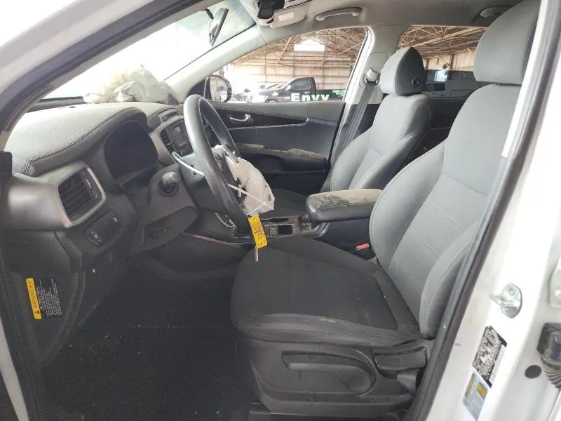2018 KIA SORENTO LX V6  