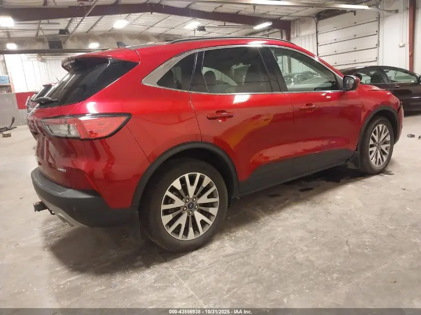 2022 FORD ESCAPE TITANIUM