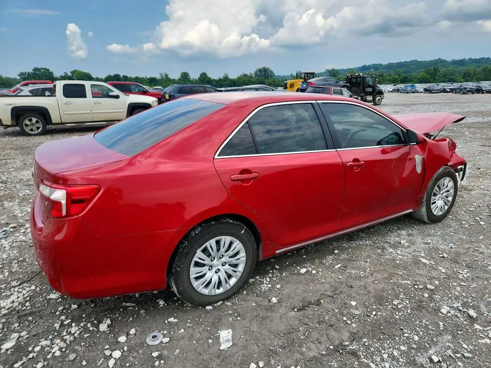 2014 TOYOTA CAMRY LE  