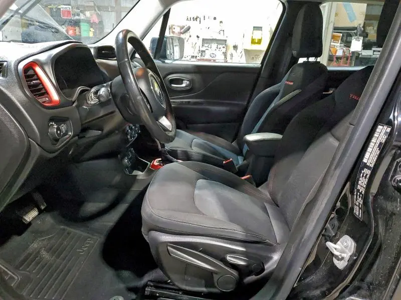 2015 JEEP RENEGADE TRAILHAWK  