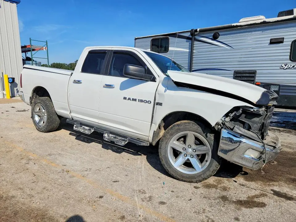 2012 DODGE RAM 1500 SLT  