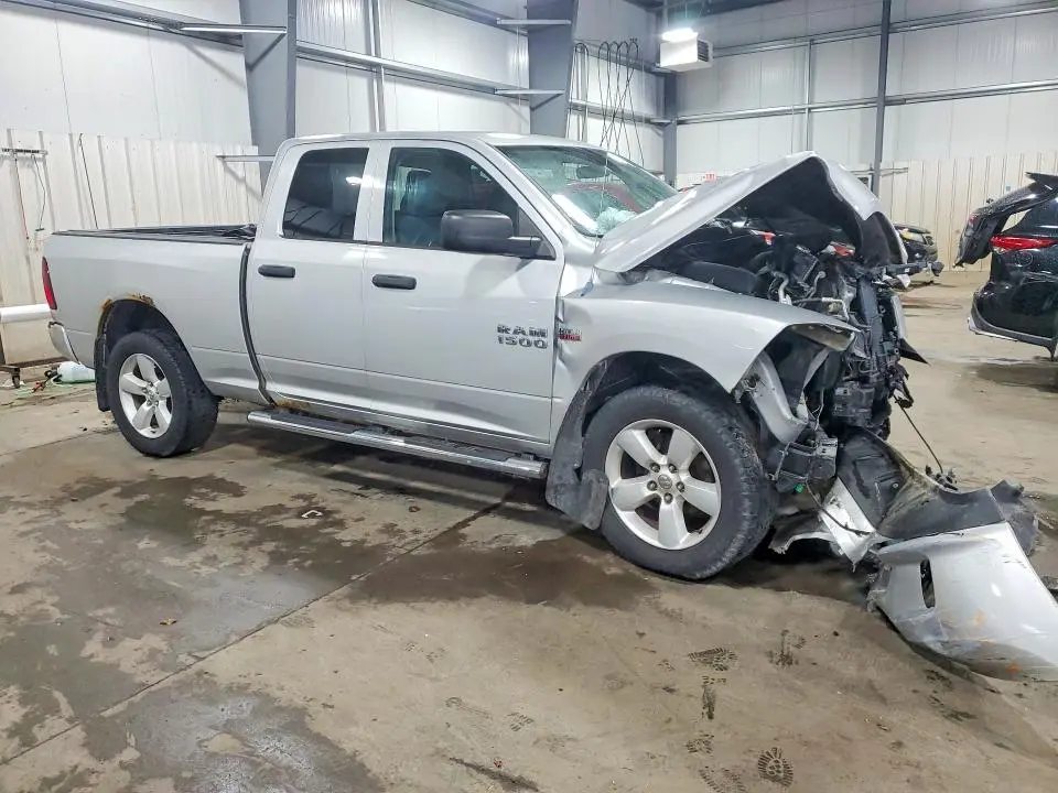 2013 RAM 1500 ST  