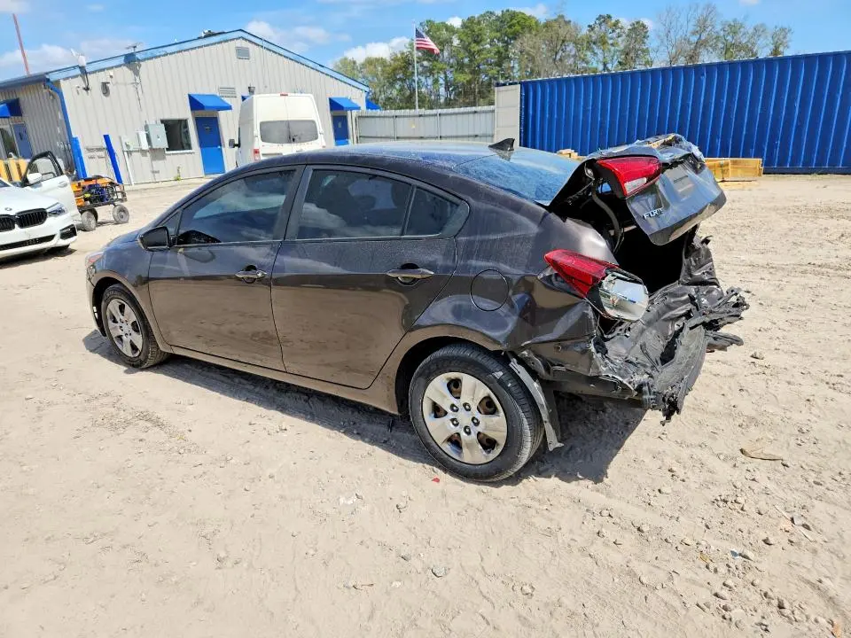 2018 KIA FORTE LX  
