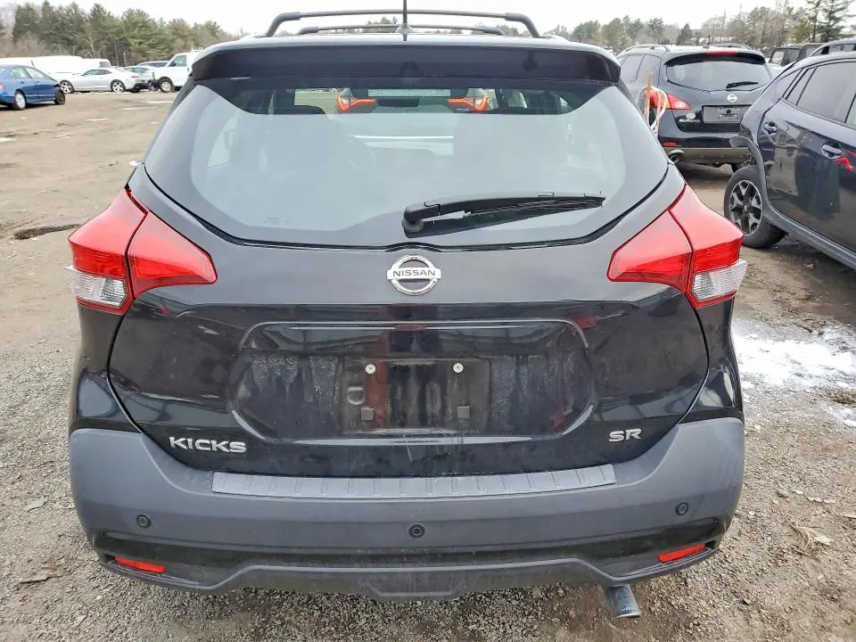 2019 NISSAN KICKS SR  