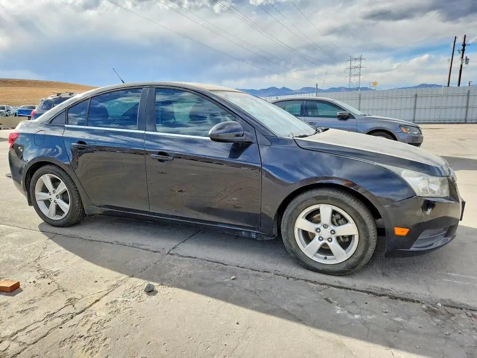 2013 CHEVROLET CRUZE LT  