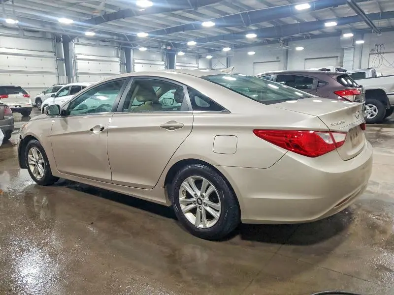 2011 HYUNDAI SONATA GLS  