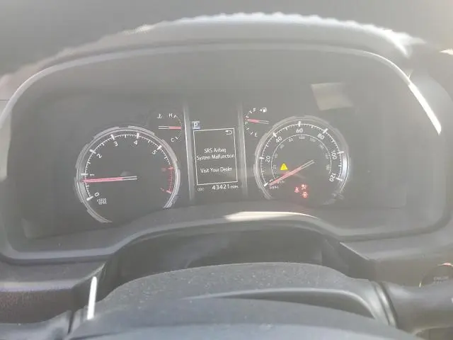 2023 TOYOTA 4RUNNER SE  