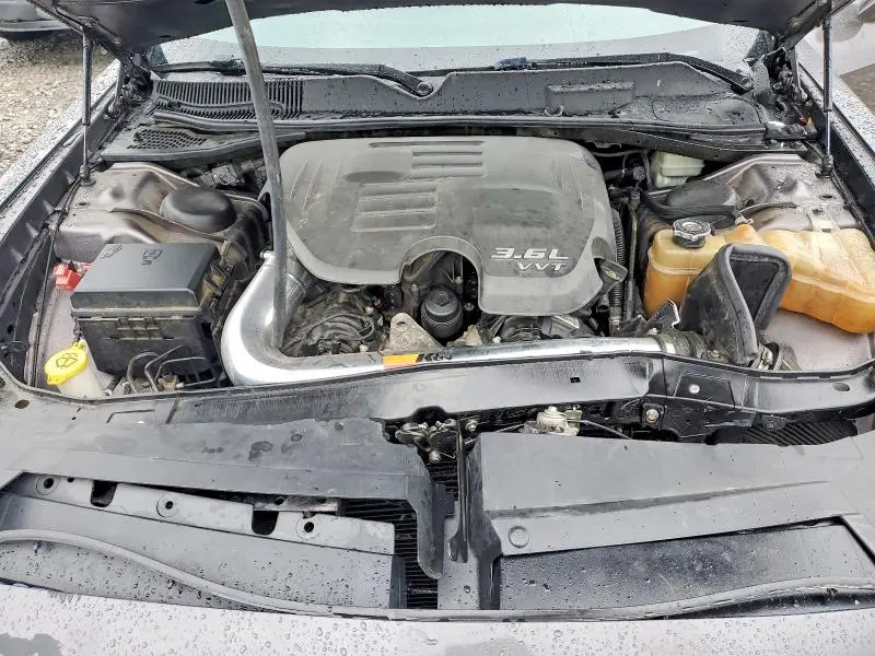2013 DODGE CHALLENGER SXT  