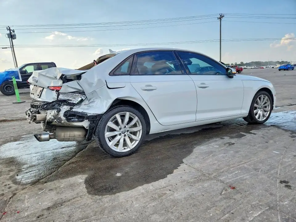2017 AUDI A4 ULTRA PREMIUM  