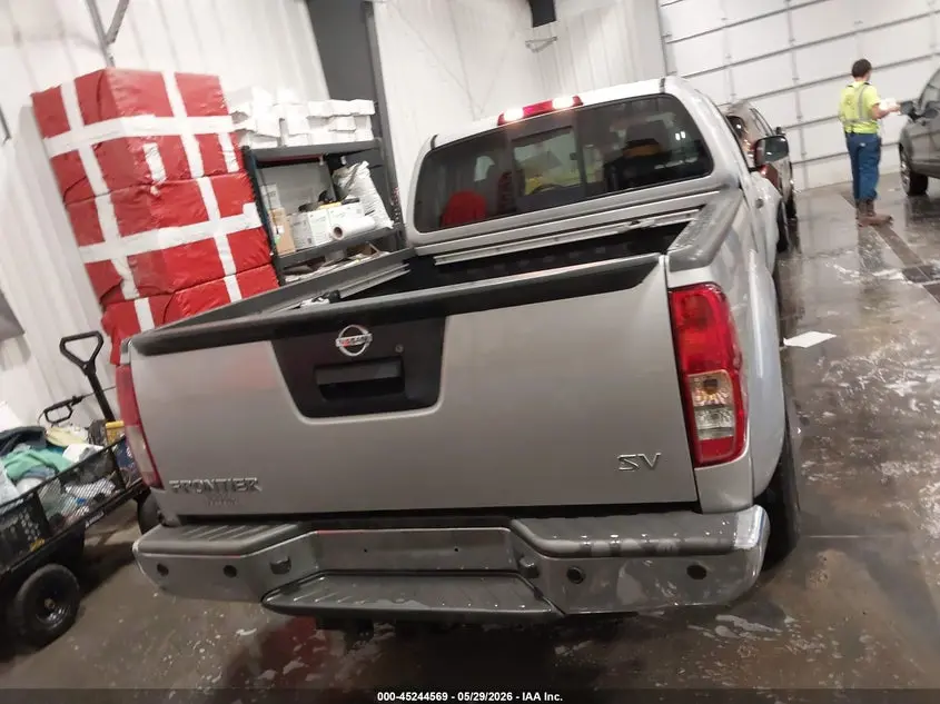 2014 NISSAN FRONTIER SV