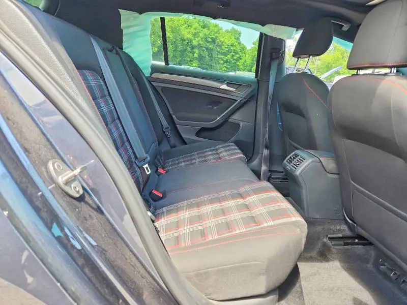2018 VOLKSWAGEN GTI S  
