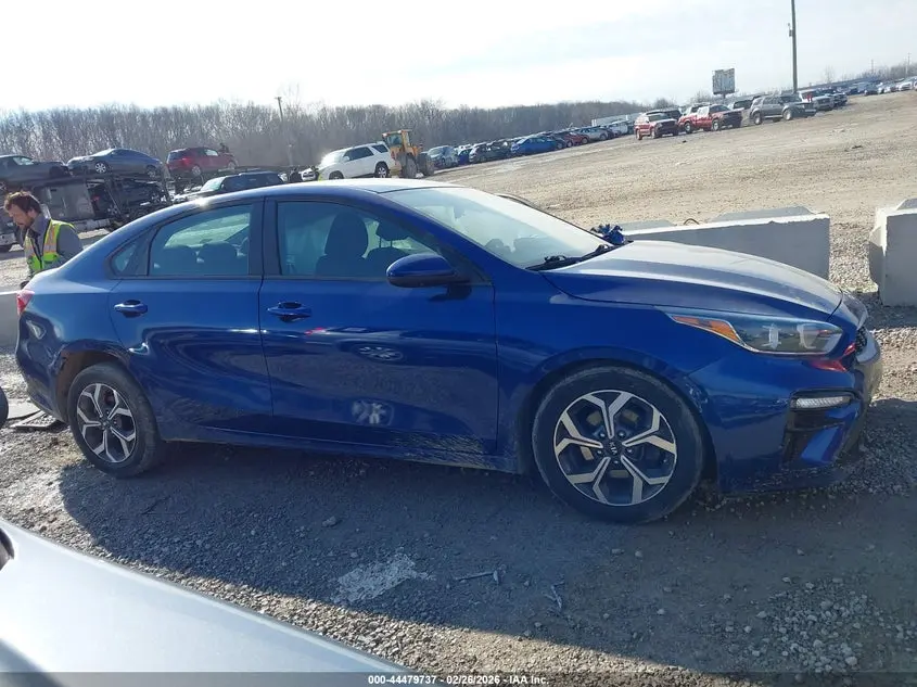 2019 KIA FORTE LXS