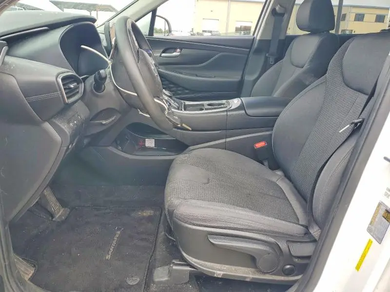2022 HYUNDAI SANTA FE SE  