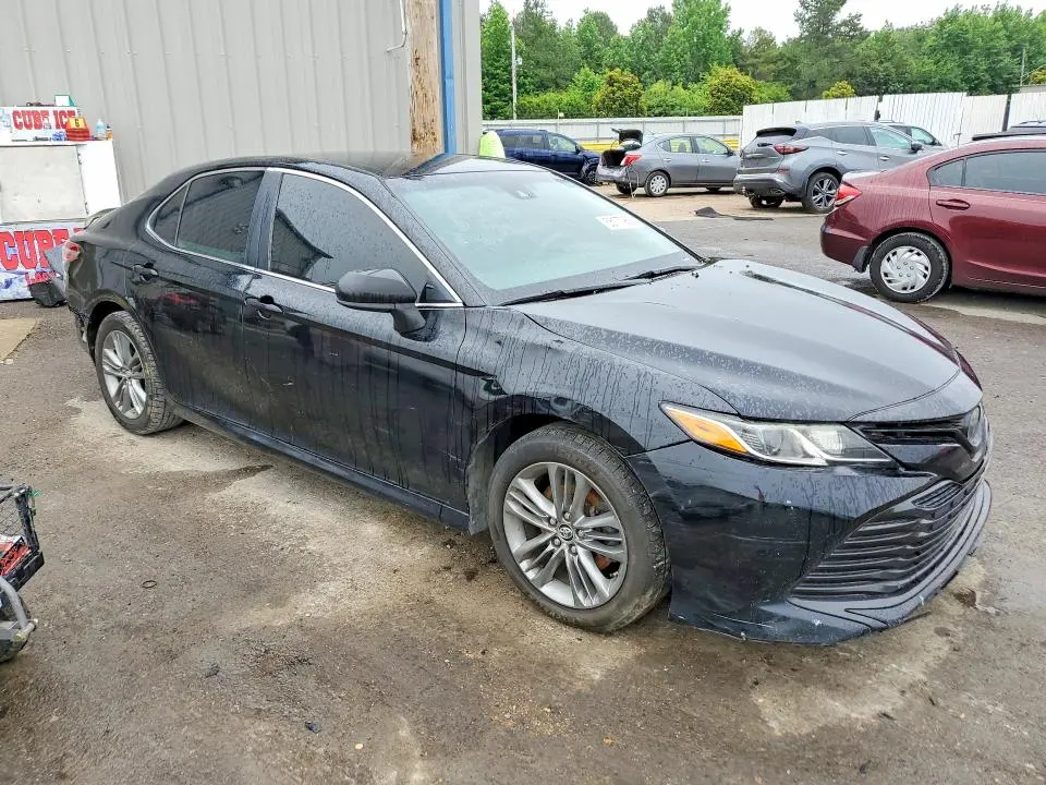 2018 TOYOTA CAMRY LE  