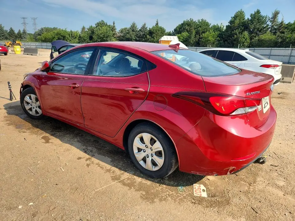 2016 HYUNDAI ELANTRA SE  