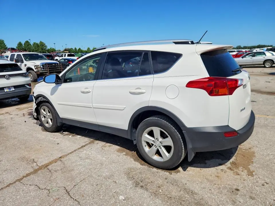 2014 TOYOTA RAV4 XLE  