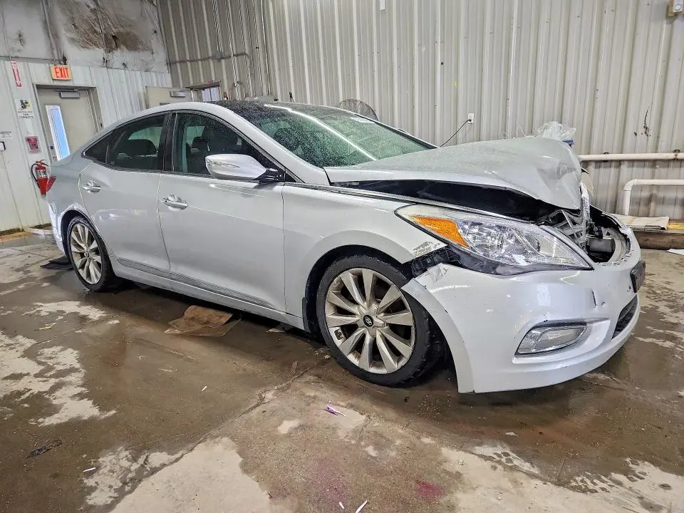 2013 HYUNDAI AZERA BASE  