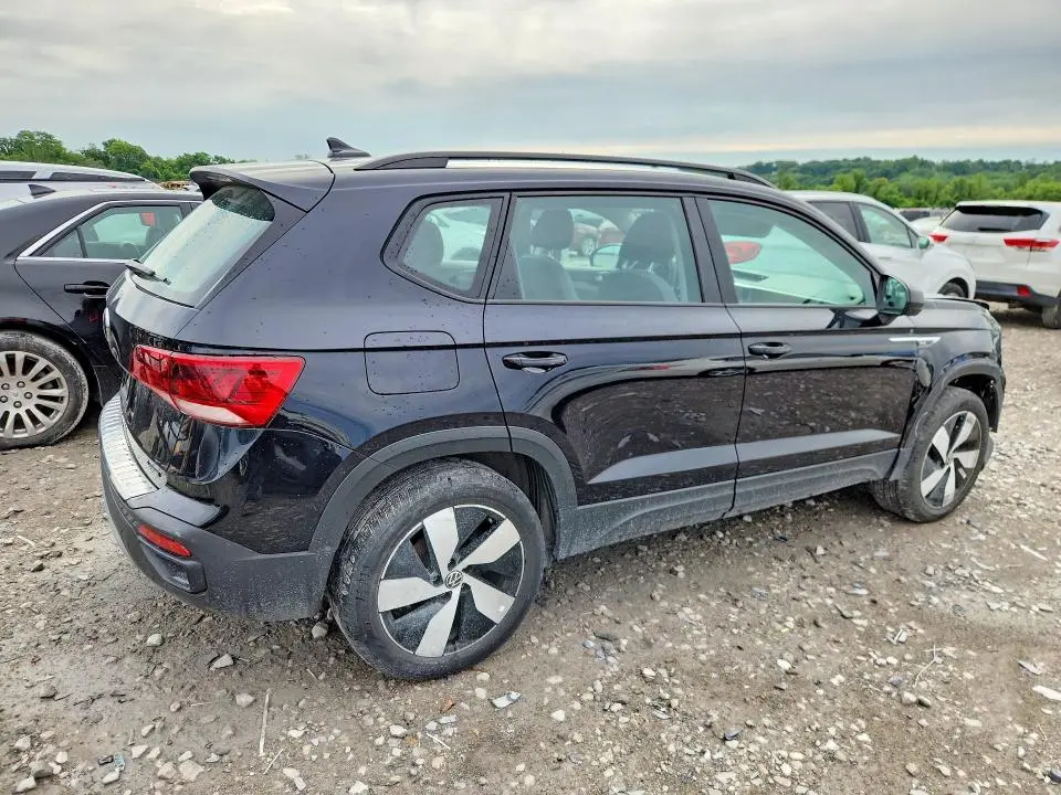 2024 VOLKSWAGEN TAOS S  