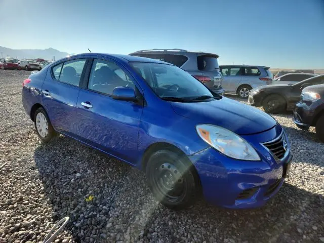 2013 NISSAN VERSA S  