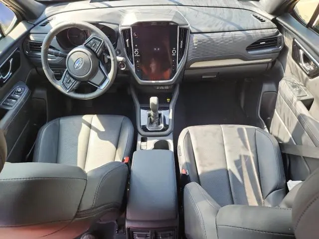 2025 SUBARU FORESTER LIMITED  