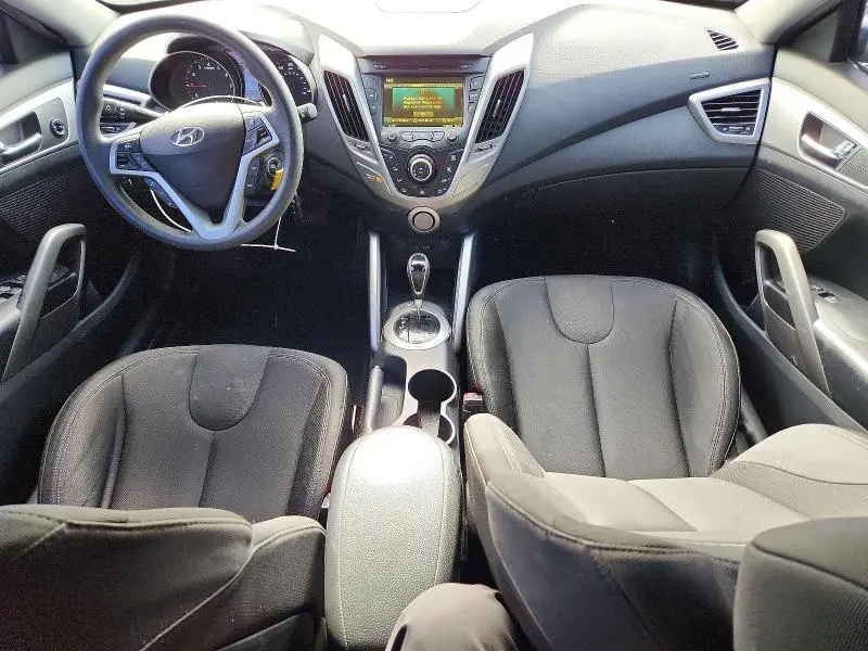 2012 HYUNDAI VELOSTER BASE  