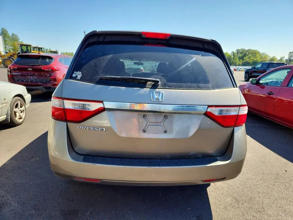 2012 HONDA ODYSSEY LX  