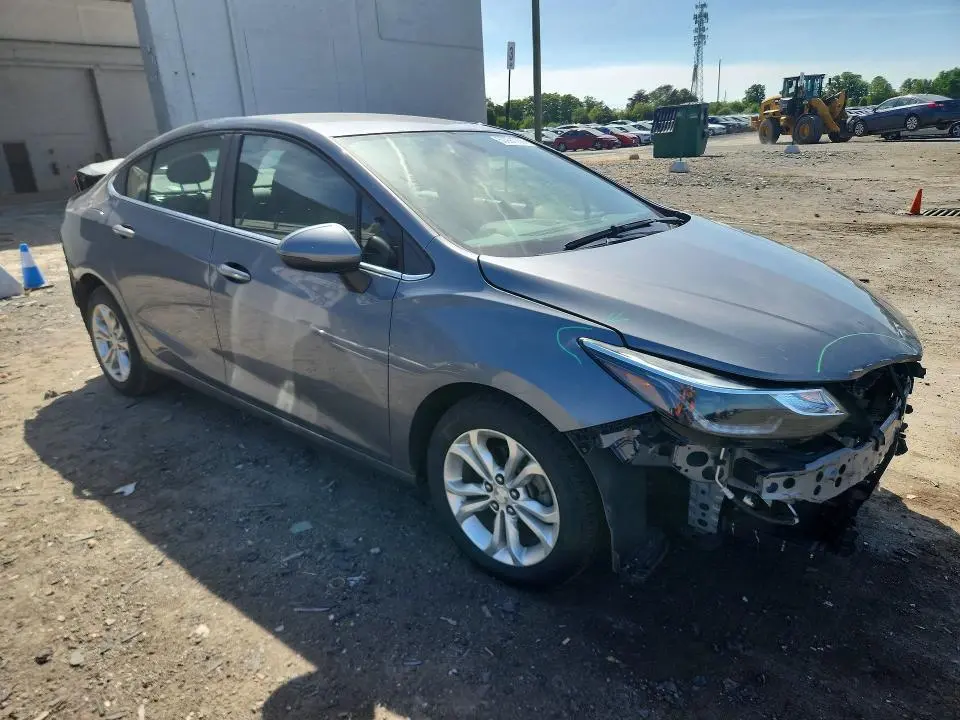 2019 CHEVROLET CRUZE LT  
