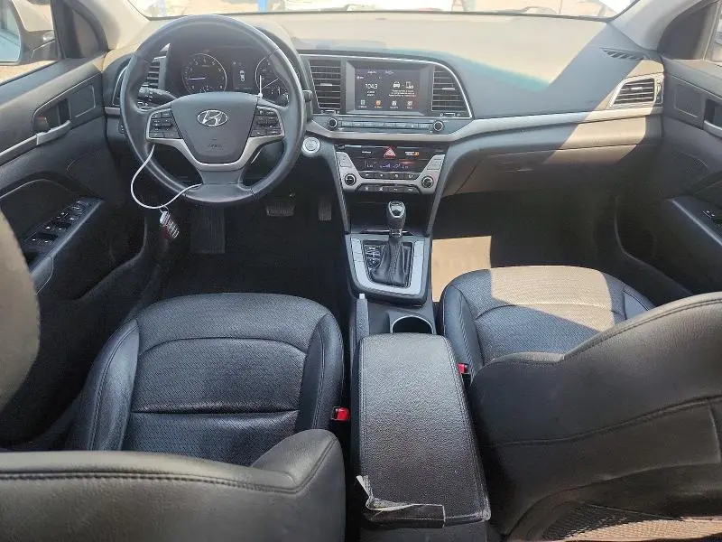 2017 HYUNDAI ELANTRA LIMITED  
