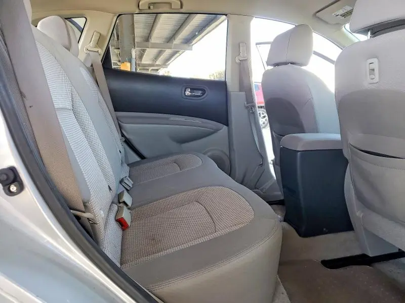 2012 NISSAN ROGUE S  