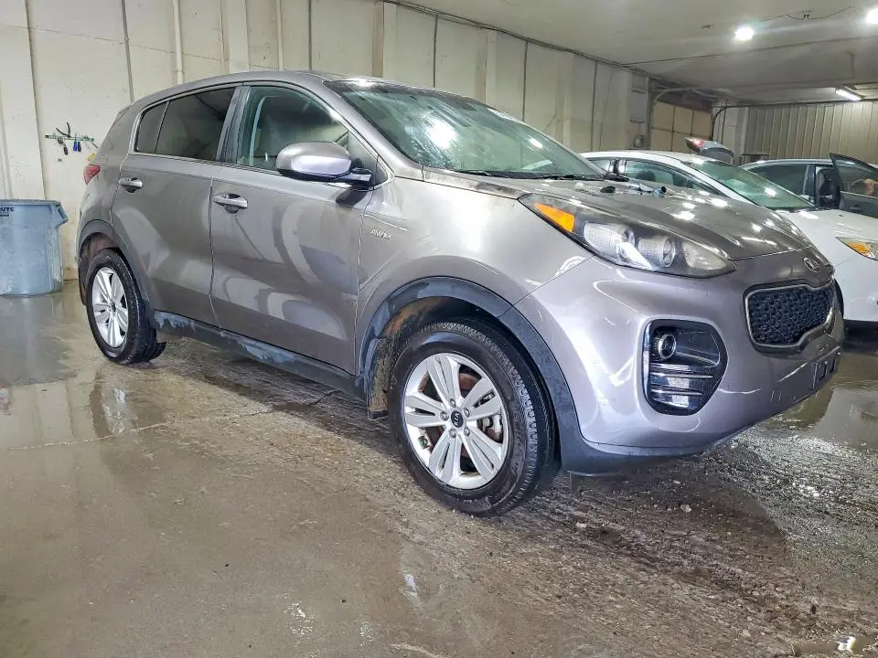 2017 KIA SPORTAGE LX  