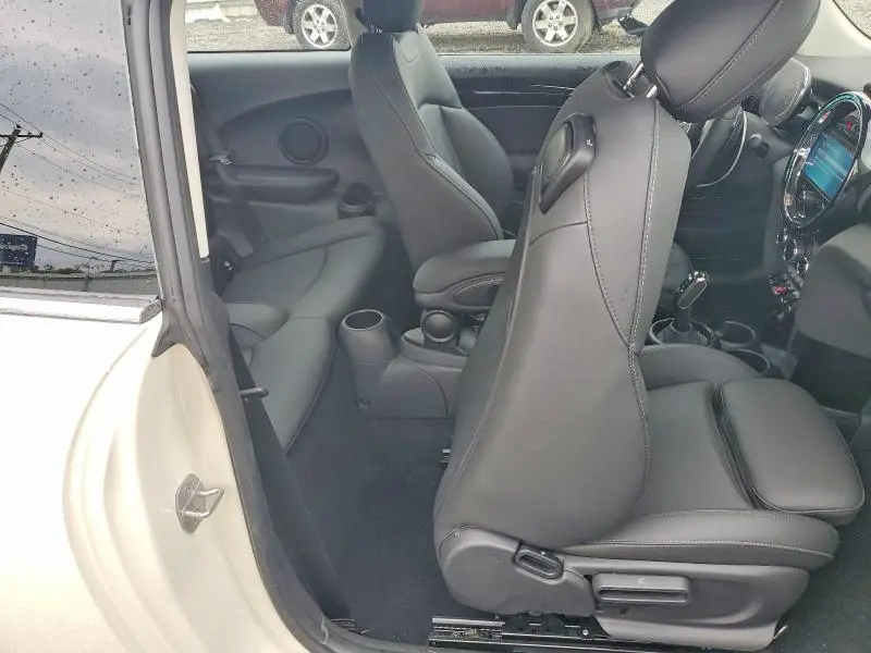 2023 MINI COOPER S  