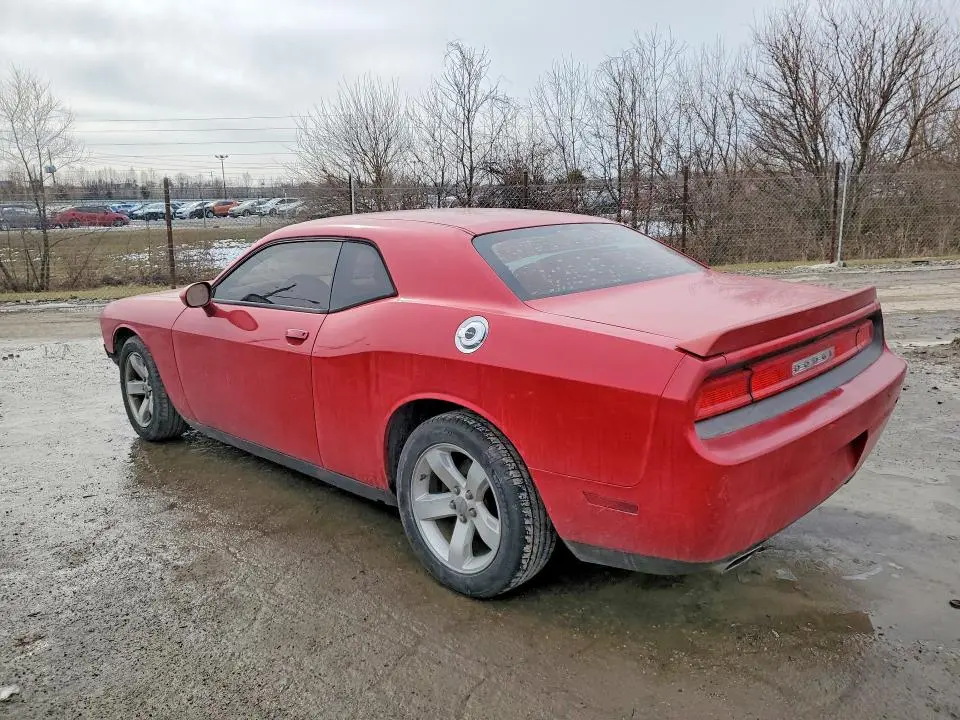 2012 DODGE CHALLENGER SXT  