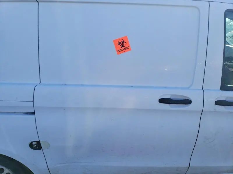 2017 MERCEDES-BENZ METRIS   