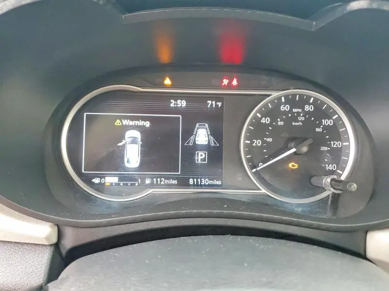 2021 NISSAN VERSA SV  