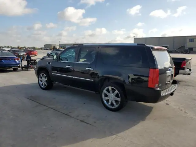 2010 CADILLAC ESCALADE ESV PREMIUM  