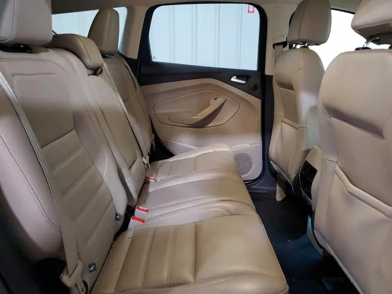 2017 FORD ESCAPE TITANIUM  