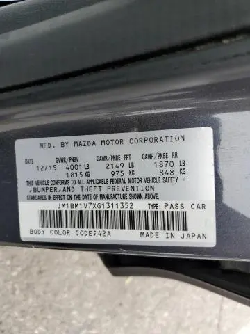2016 MAZDA 3 TOURING  