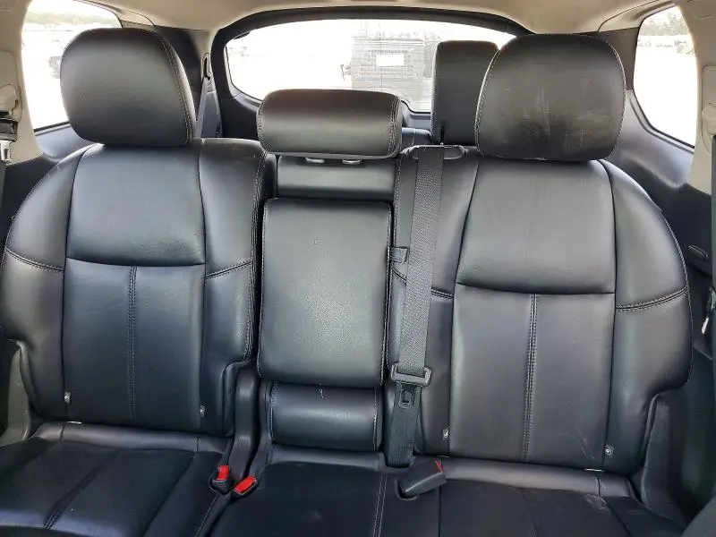 2015 NISSAN PATHFINDER SL  