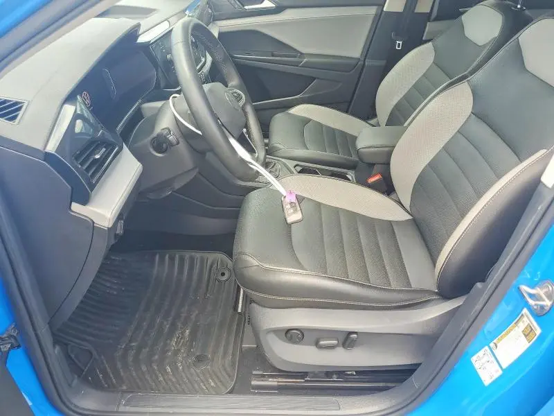 2022 VOLKSWAGEN TAOS SEL  
