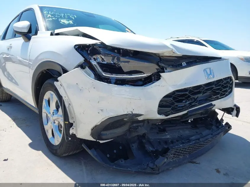 2025 HONDA HR-V 2WD LX