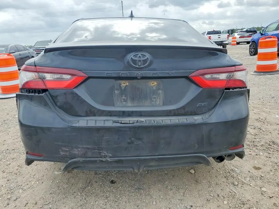 2021 TOYOTA CAMRY SE NIGHTSHADE  