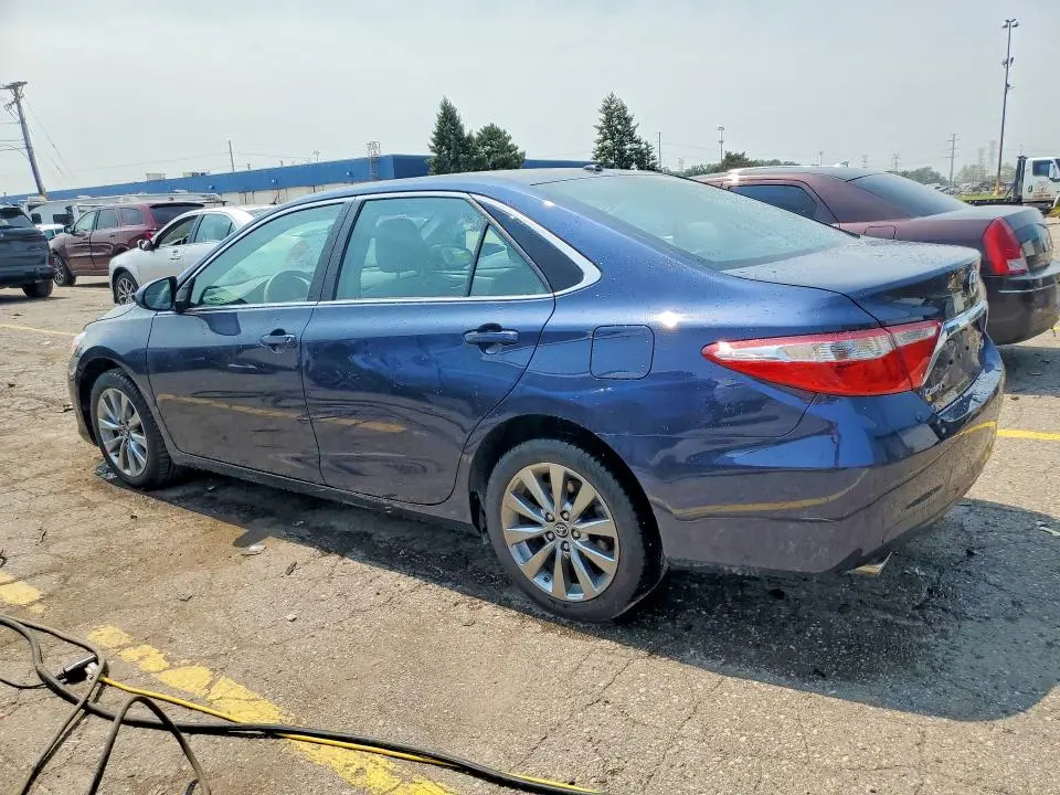 2017 TOYOTA CAMRY XLE V6  