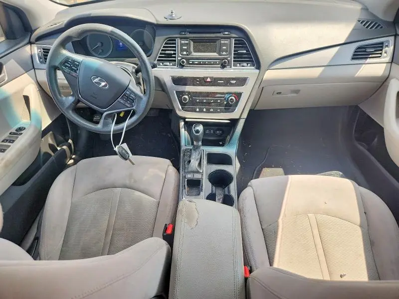2017 HYUNDAI SONATA SE  