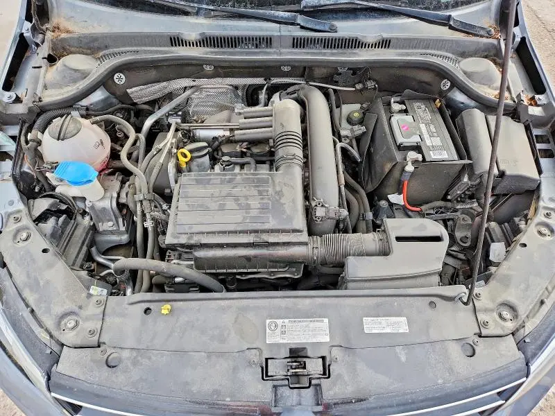 2017 VOLKSWAGEN JETTA SE  