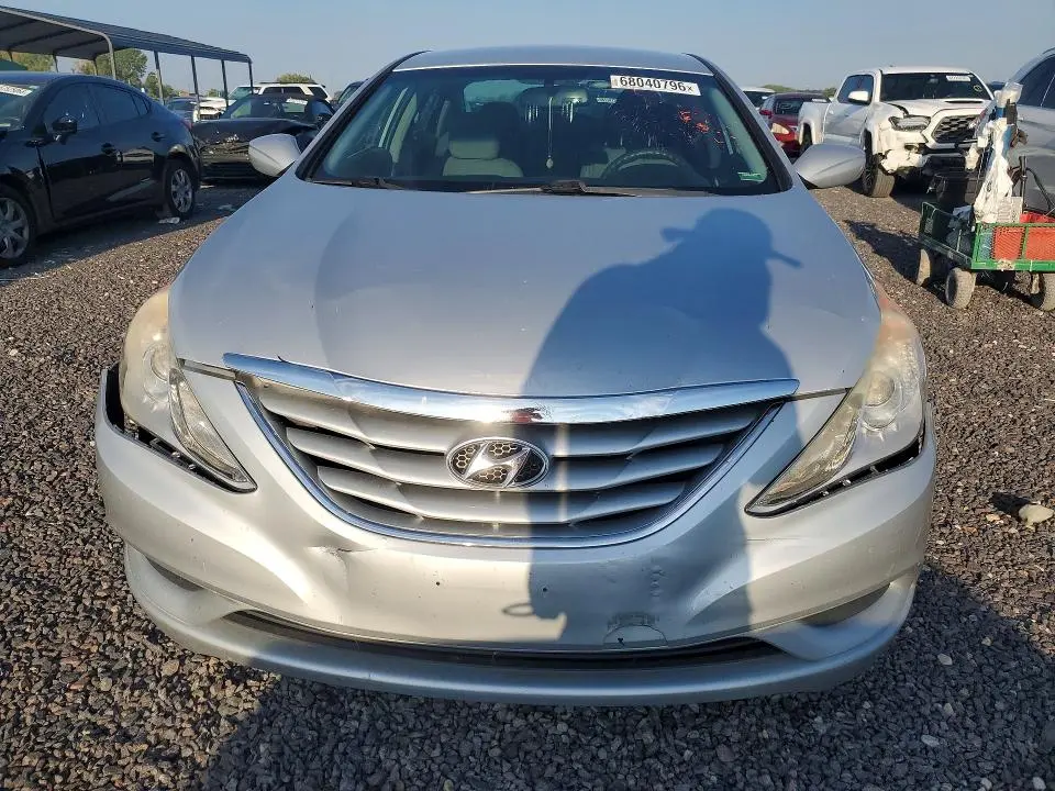 2012 HYUNDAI SONATA GLS  